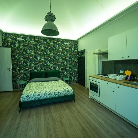 Regis 2 Appartamenti Resort Centro Storico Chivasso Zewnętrze zdjęcie