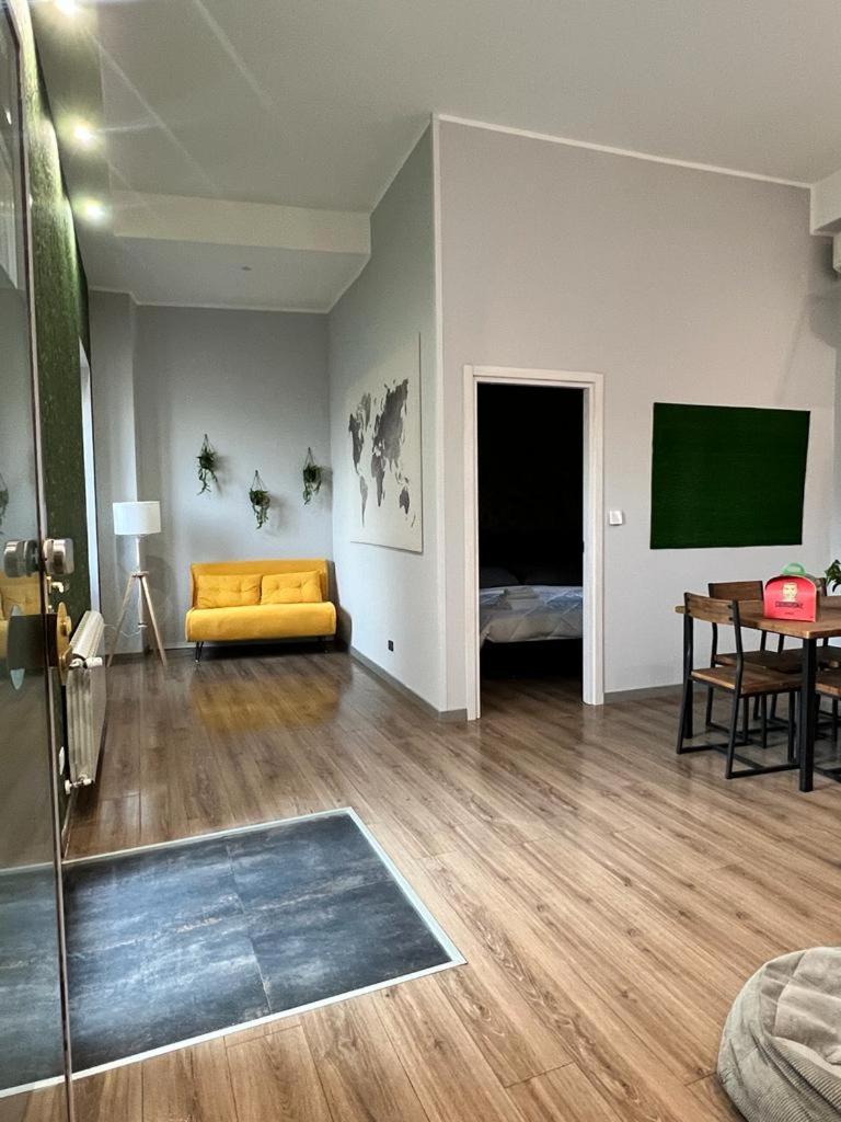 Regis 2 Appartamenti Resort Centro Storico Chivasso Zewnętrze zdjęcie